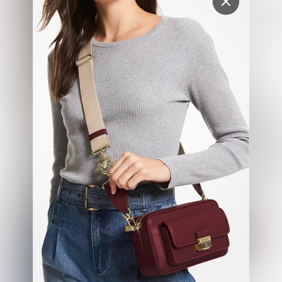 Michael Kors Bradshaw Medium Pocket Camera Crossbody, Multiple Options - Picture 13 of 13